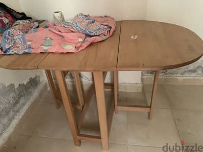 ترابيزه قابله للطى