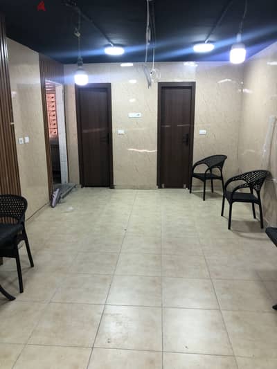 محل متشطب بالكامل ٣ عيون بشيراتون