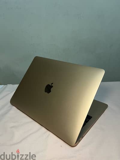 MacBook Air 2018 - 13 Inch - Gold