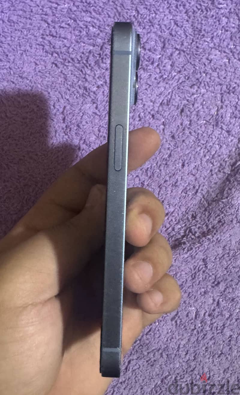 Apple - iPhone 14 2