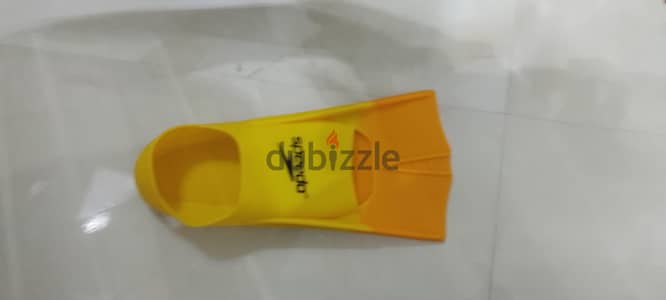زعانف بطه للسباحه معاها بورد هديه