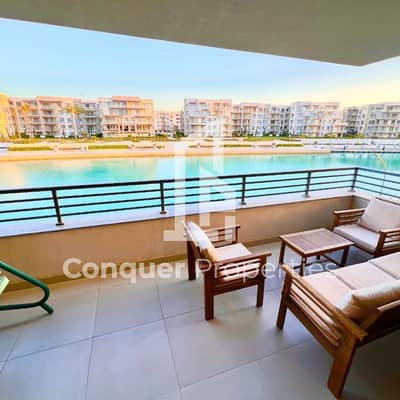 شاليه بحري مفروش بموقع مميز جدا للبيع في مراسي مارينا ويست بفيو مباشرة على حمام السباحة