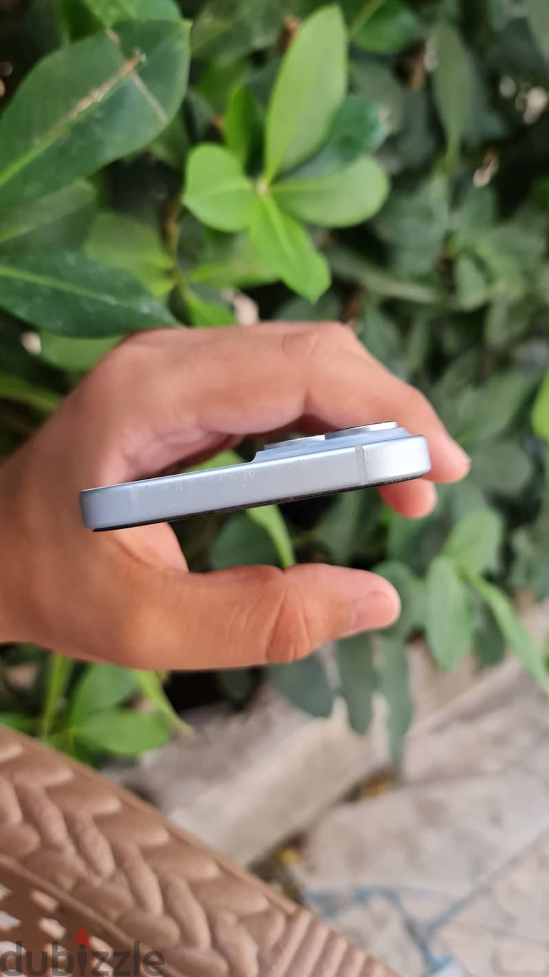 Apple - iPhone 15 4