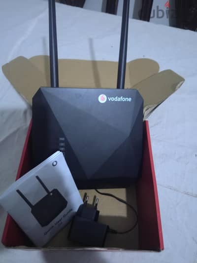 راوتر هوائي Vodafone Home Wireless Plus بالشاحن والكرتونه