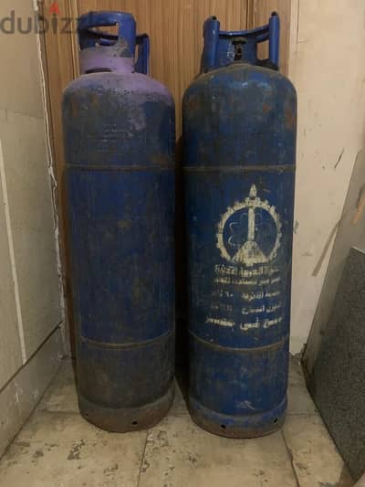 عدد 2 انبوبة غاد حجم كبير بسعر لقطه 6000