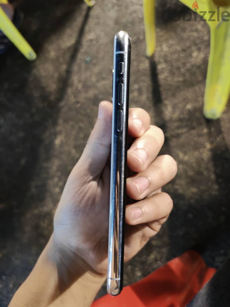 iPhone XS 256 Silver 3