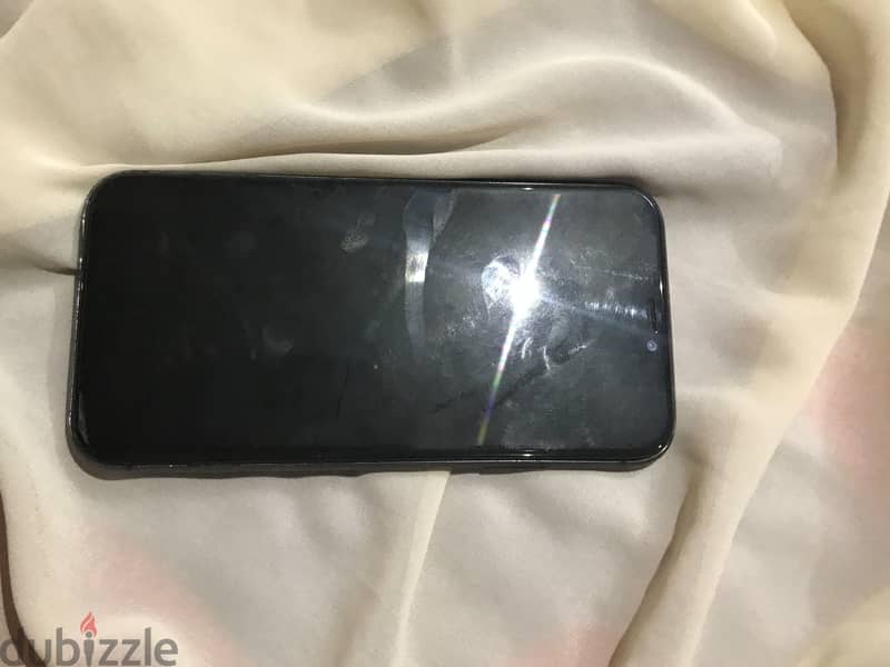 Apple - iPhone 11 5