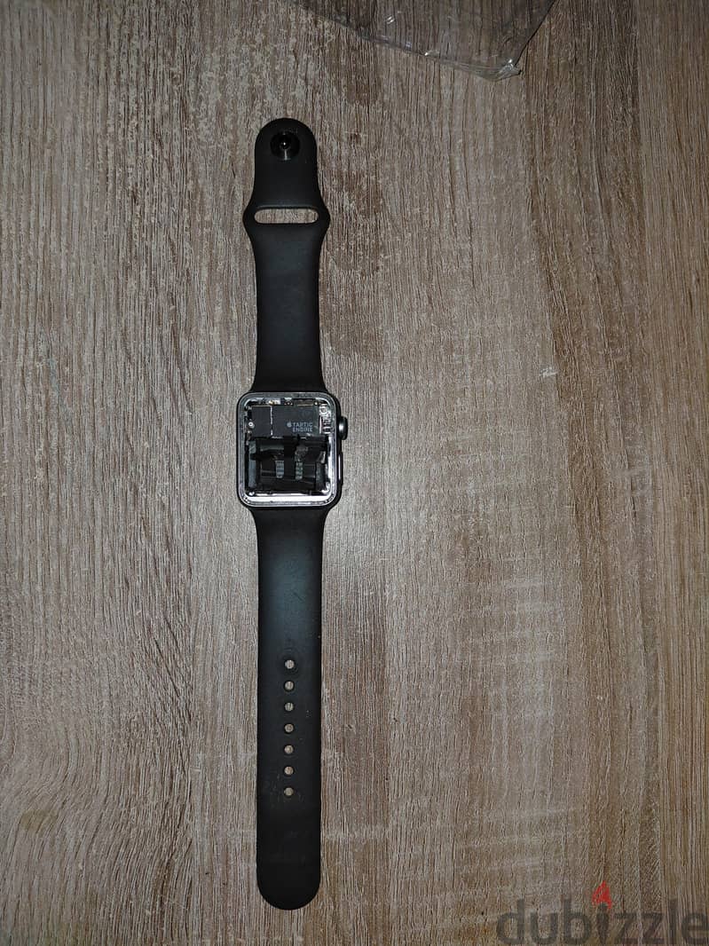 apple watch s3 16gb uae version 1