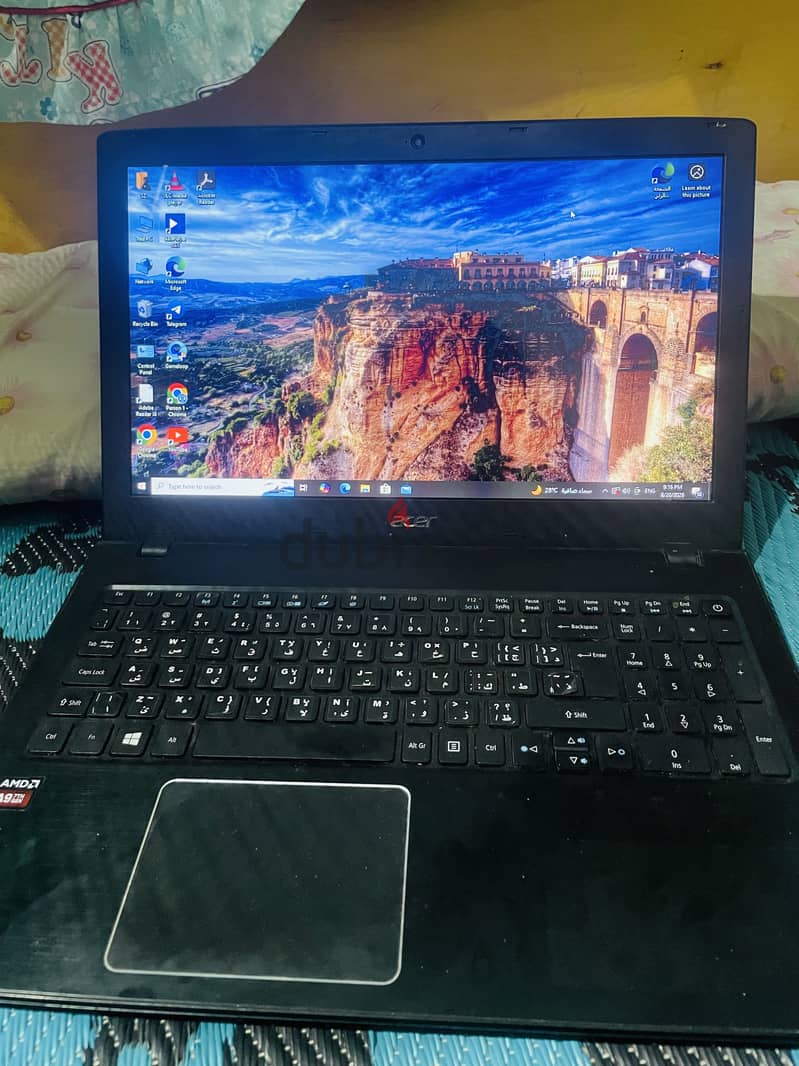 Acer Aspire E5-523 3