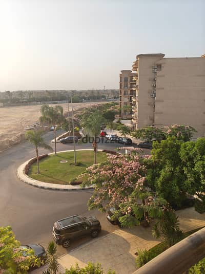 For rent, an apartment with an area of 131 m in Al-Rehab