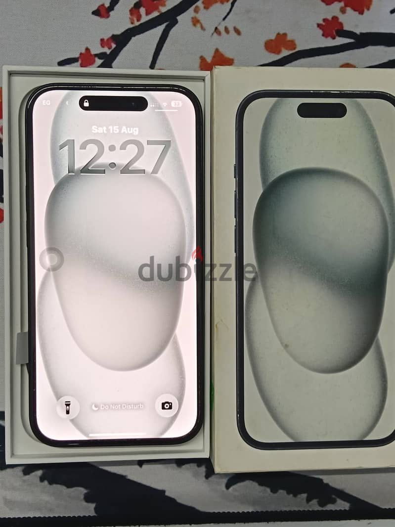 Apple - iPhone 15 2