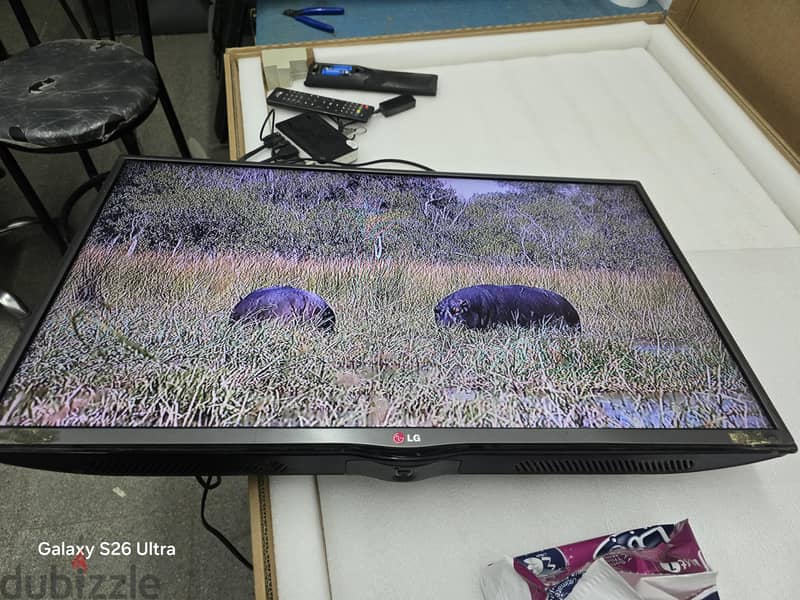 lg 32 1