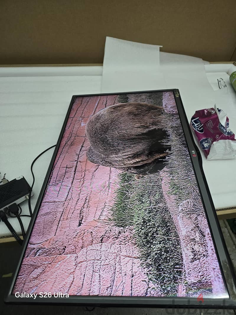 lg 32 2