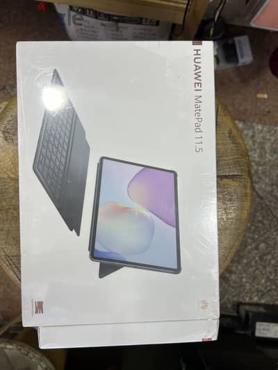 Huawei Mate Pad 11.5 2025 WiFi 256/8G Gray جديد متبرشم بالقلم والكيبور