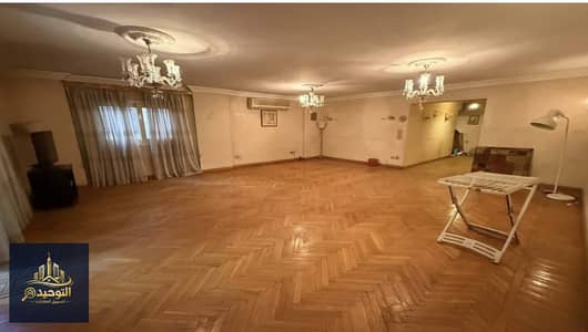 Apartment for Sale 220 sqm in Esraa Street Mohandessin Registered and with Garage Share