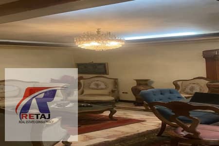 شقه للبيع 250م قرب جامع الارقم وحديقة الطفل متفرع من مكرم عبيد مدينة نصر