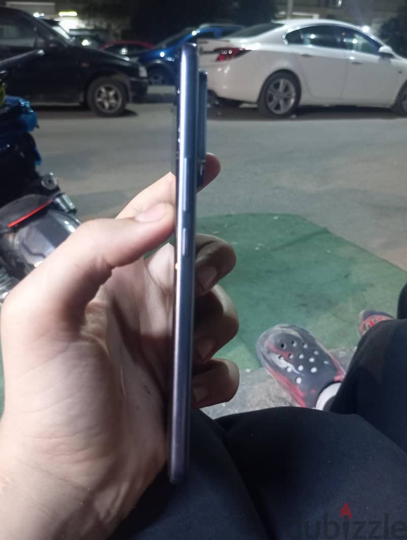 Vivo v 60 lite 1