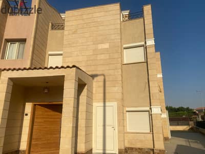 Villa for rent in a compound in Al-Shorouk