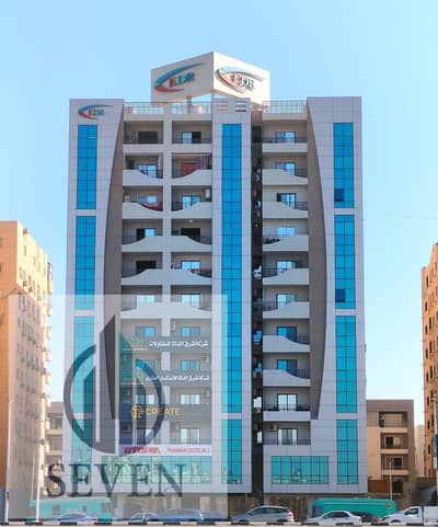 *Office for rent, 210 sqm, licensed, ultra-modern air-conditioned, Zahraa Al-Maadi, prime location*