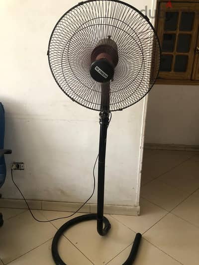 مروحة فريش عمود