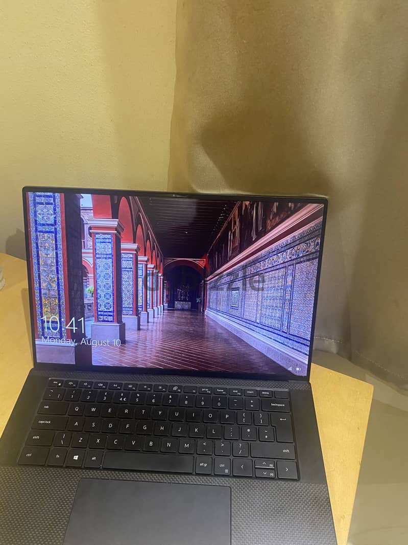 Dell prescision 5550 3