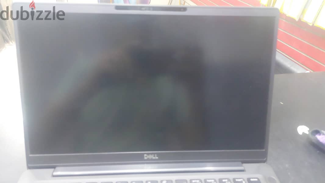 dell Latitude 7400 1