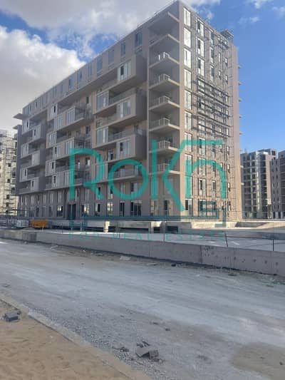 مساحة ادارية في اركان بالم 205 الشيخ زايد