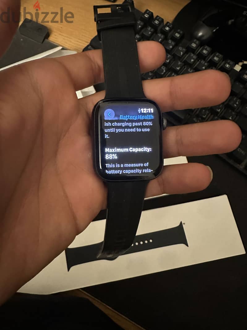 Apple watch series se 1 like new 4