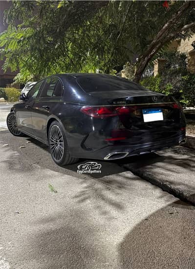 Mercedes E200 AMG Premium plus