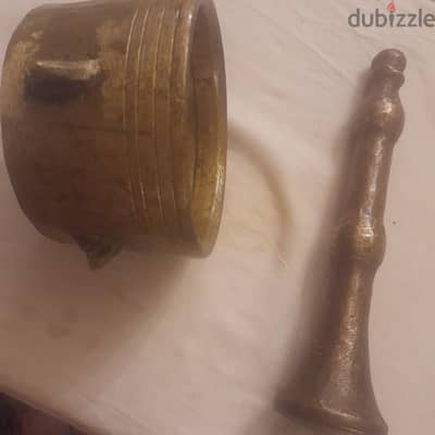 هون نحاس من منزل الاجداد منذ اكثر من ٢٠٠ عام للهواة لأعلى سعر