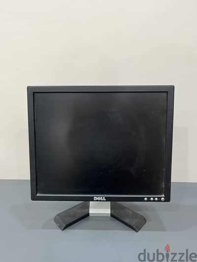 شاشة Dell  ١٧ بوصة