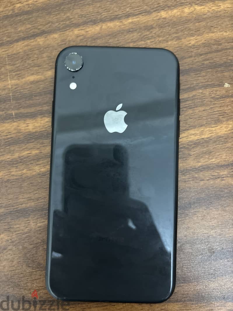 Apple - iPhone XR 1