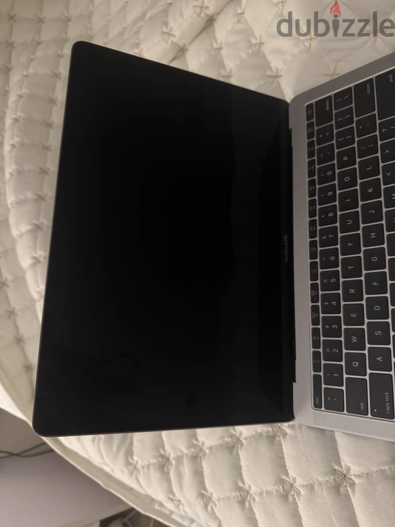 Macbook pro 2017 3