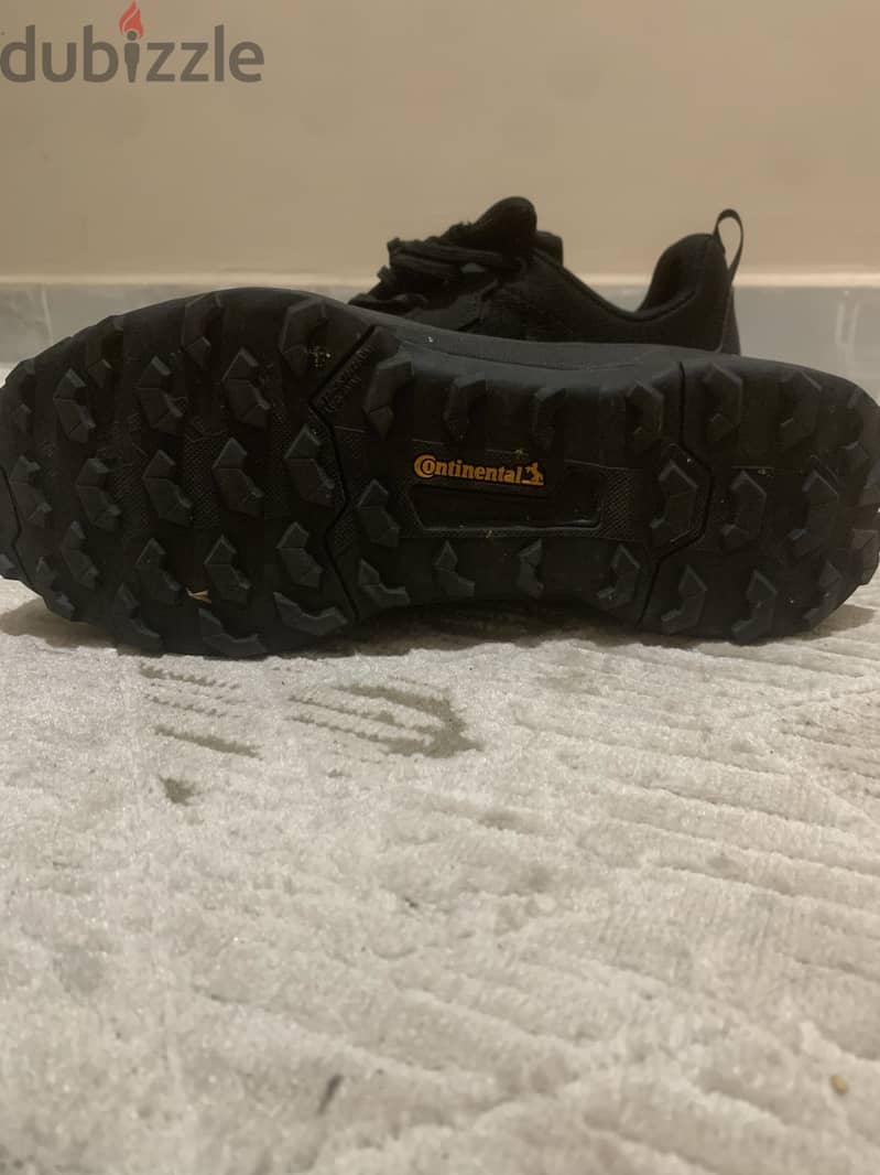 Adidas terrex 1