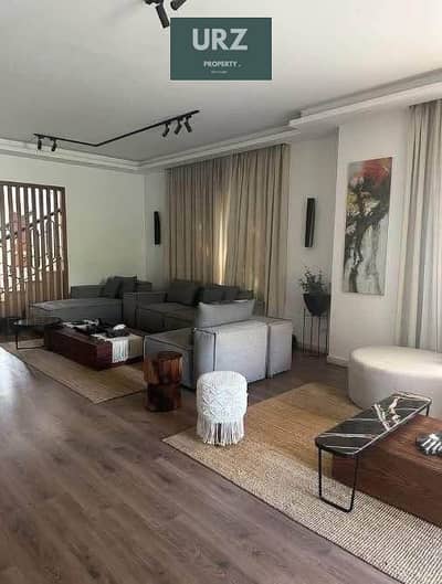 Luxury 3 bedroom villa in Sarai with panoramic lake views, 8-year installments or 50% instant cash discount, minutes from AUC Madinaty & Bloomfields