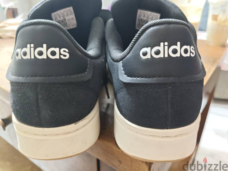 Adidas Sneakers 3