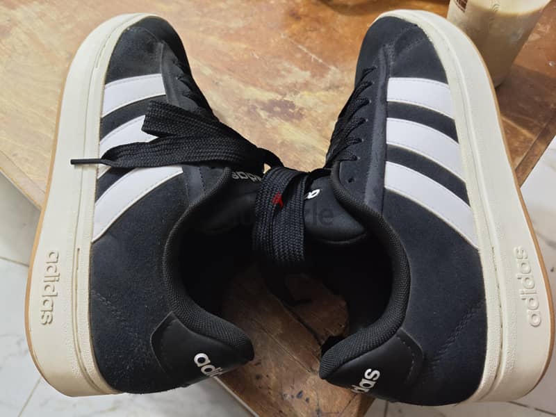 Adidas Sneakers 4
