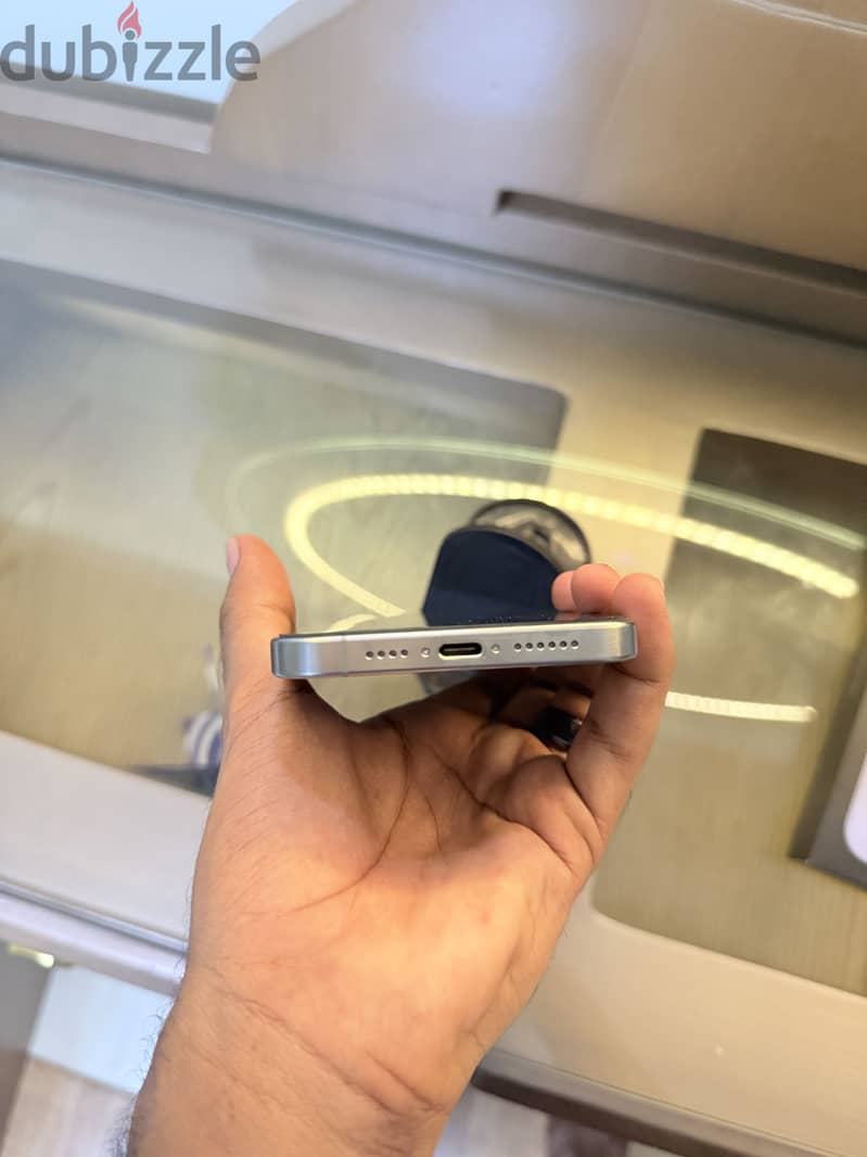 Apple - iPhone 15 Pro Max 2