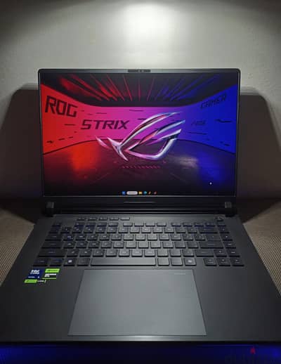 ASUS ROG STRIX SCAR 16 (RTX 5090)