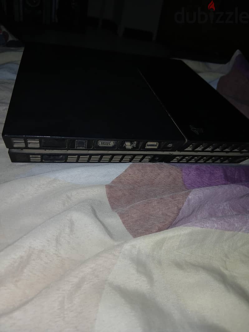 PlayStation 4 fat 2