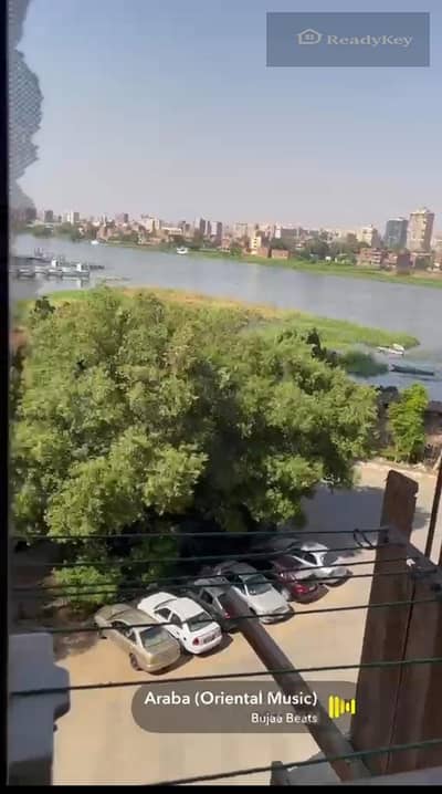 Furnished apartment for rent - Nile view available furnished apartment for rent on Al-Bahr Al-Azam Street with a distinctive view of the Nile. Details: Two bedrooms, fully air-conditioned bathroom.
