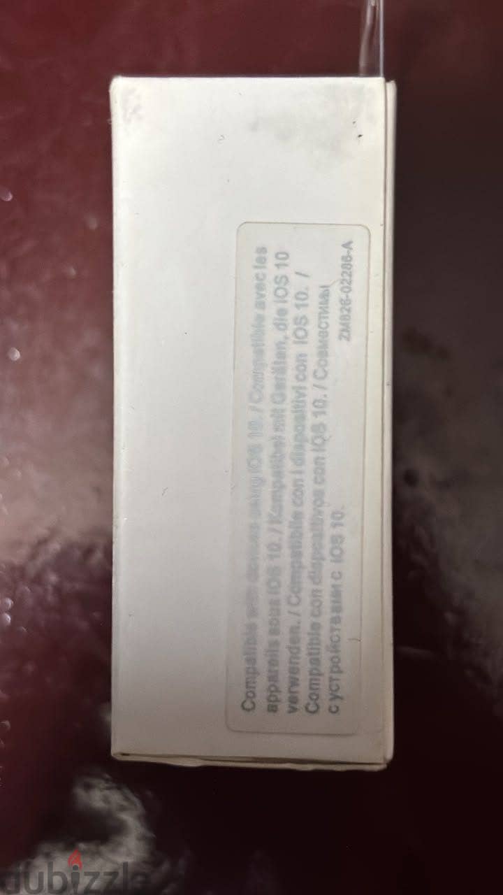 Original Apple EarPods with a lightning connector 1