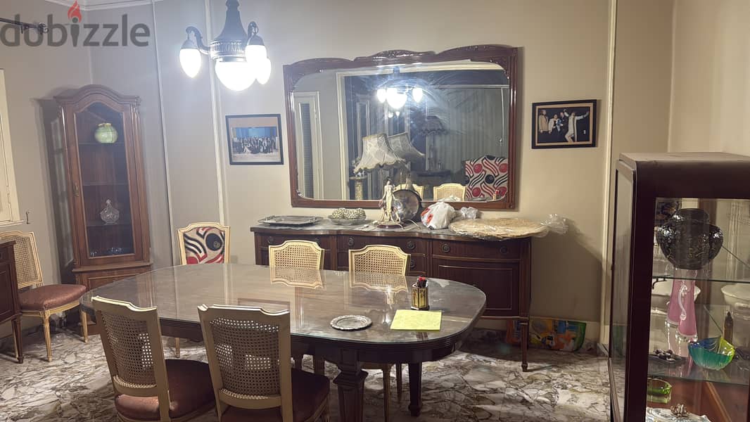 Complete dining room 1