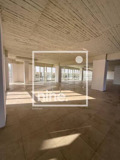 مساحة ادارية متشطبة بمساحة 720 متر للايجار بافضل سعر في Regent's Park في جمال عند الناصر التجمع الخامس 5th settlement القاهرة الجديدة New Cairo