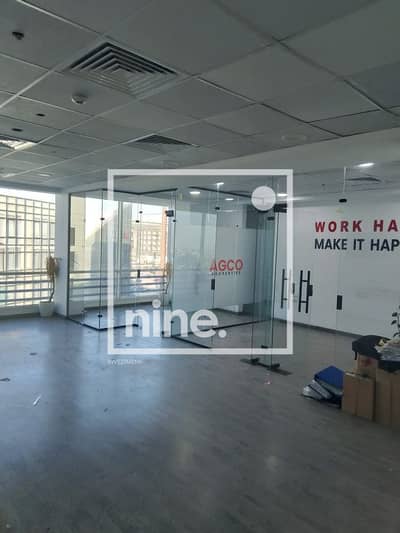 مكتب متشطب بمساحة 125 متر للإيجار مباشرة على شارع التسعين الجنوبي، التجمع الخامس ، New Cairo القاهرة الجديدة | Fully Finished |125,000 جنيه شهريًا