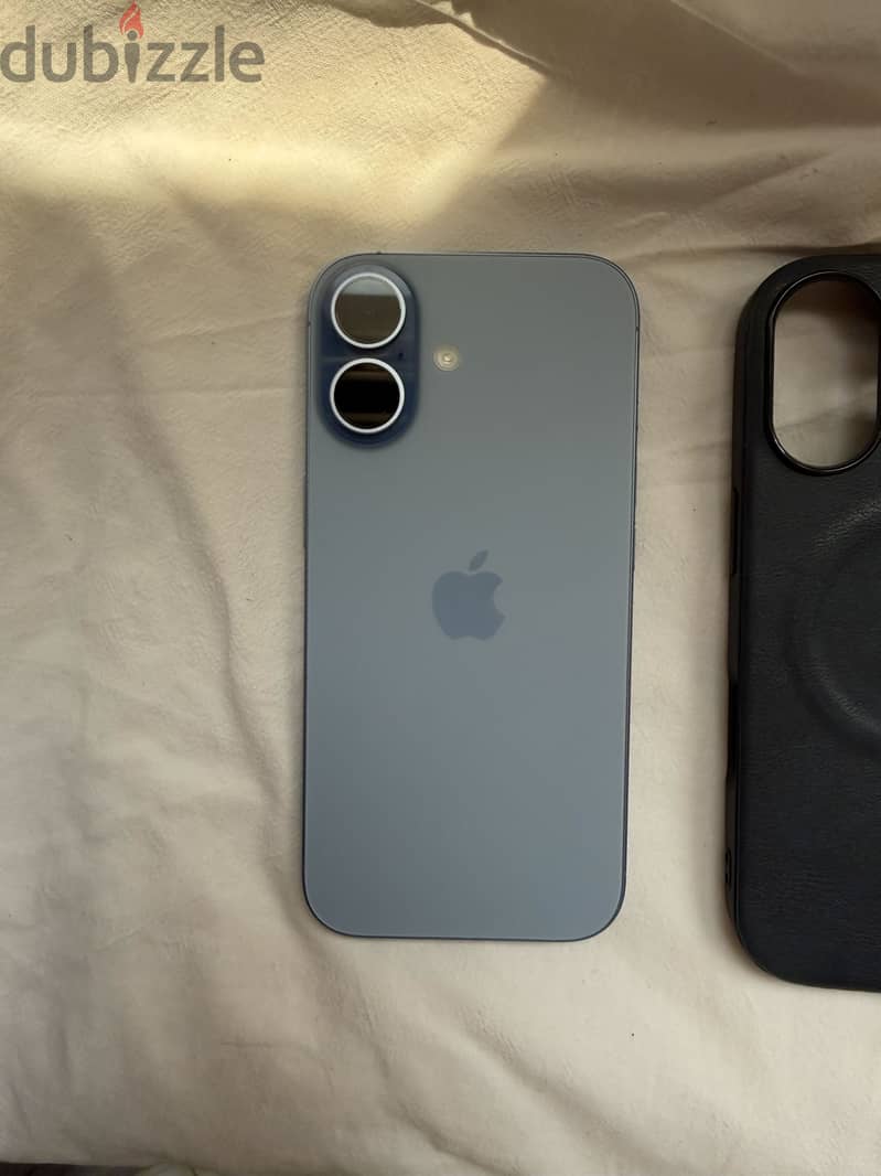 Apple - iPhone 17 1
