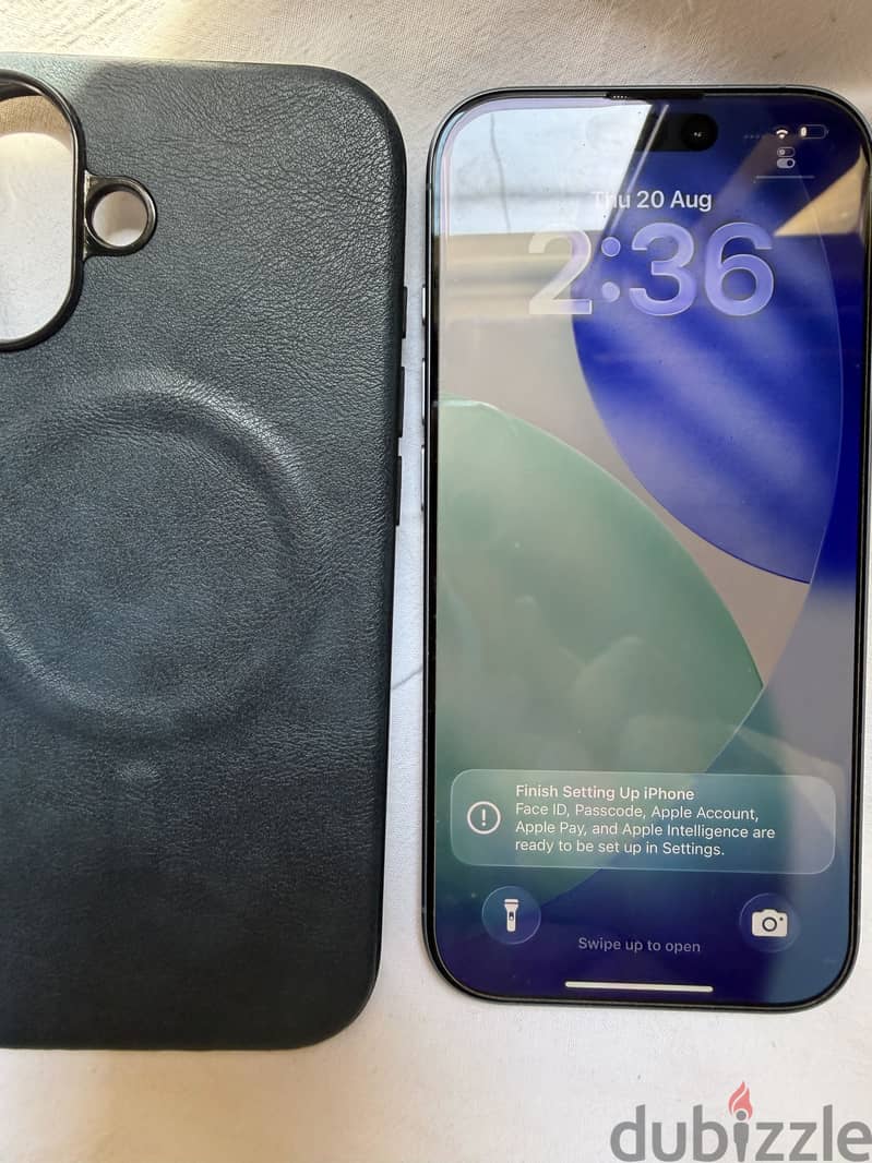 Apple - iPhone 17 4
