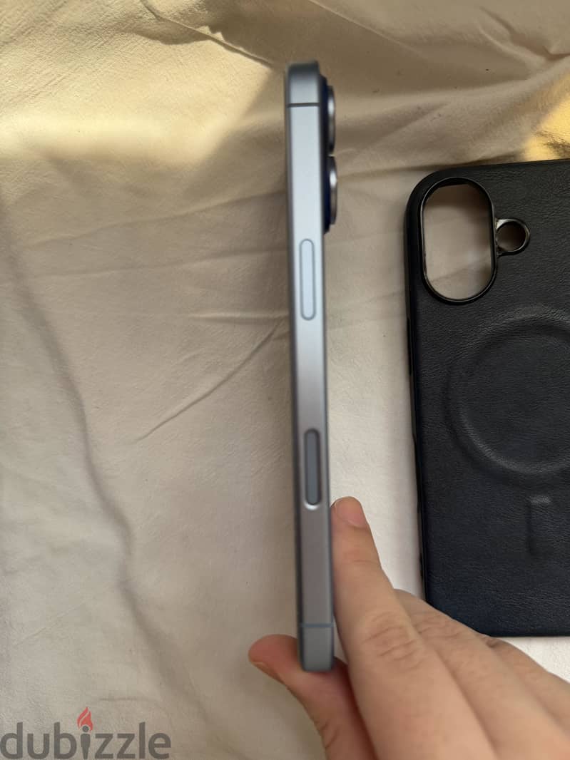 Apple - iPhone 17 5