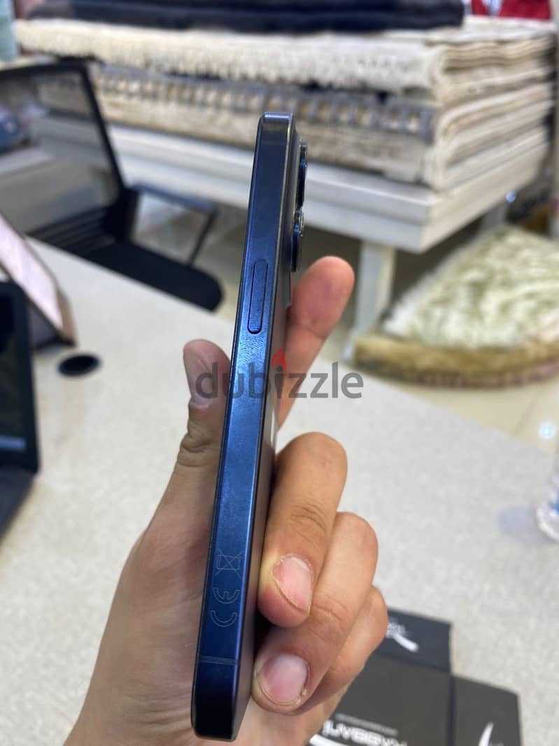 Apple - iPhone 15 Pro 5