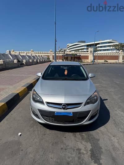 أوبل أسترا 2020